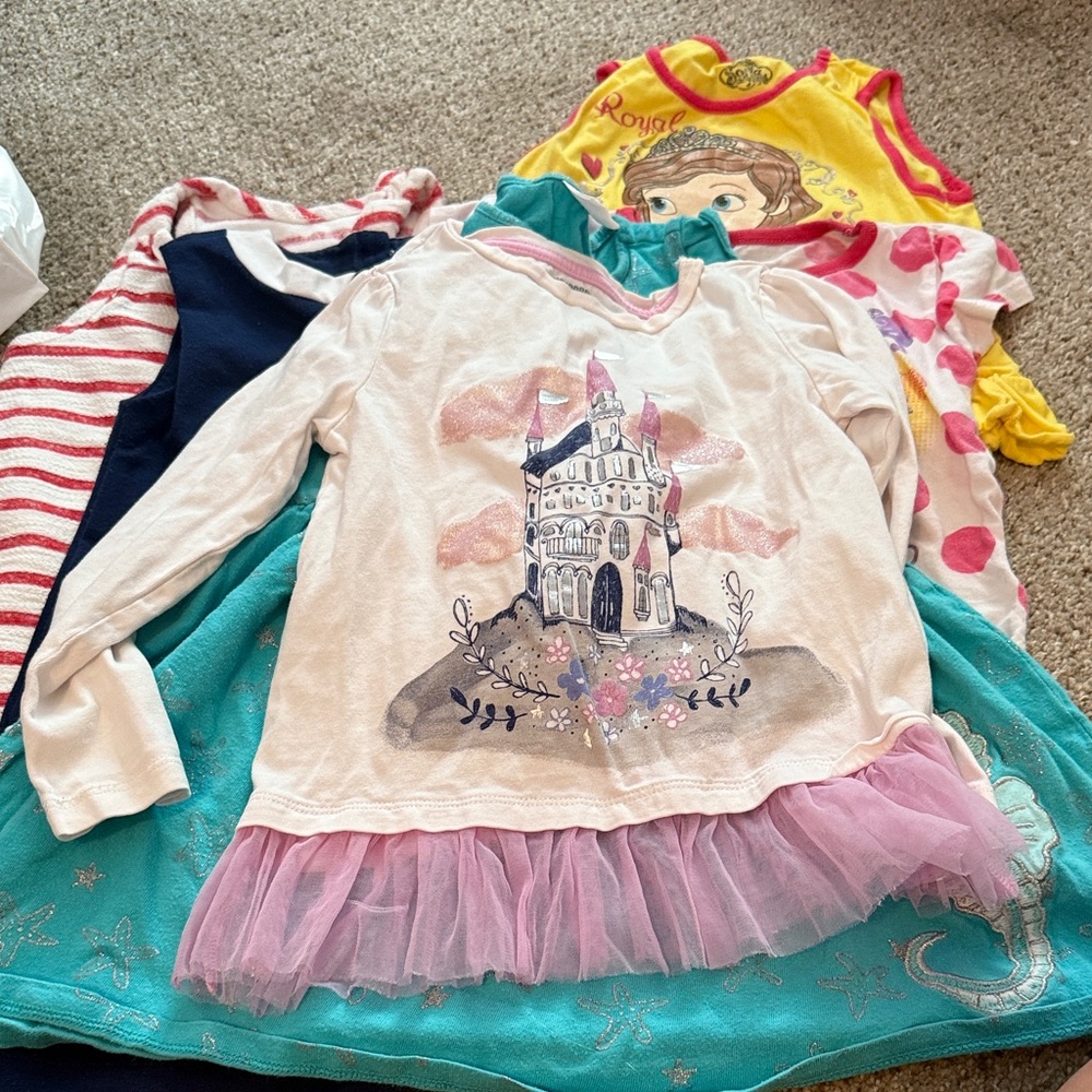 Bundle of Preloved cute tops and dresses